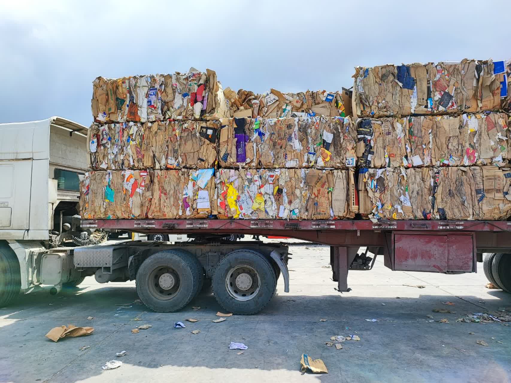 بازیافت کاغذ